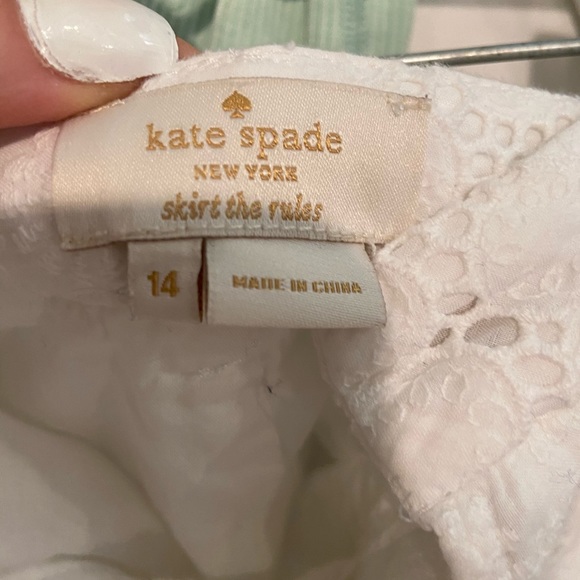 kate spade shorts NEVER WORN - Picture 3 of 3